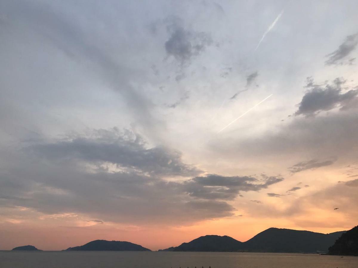 La Maggiolina Camere La Spezia Zewnętrze zdjęcie